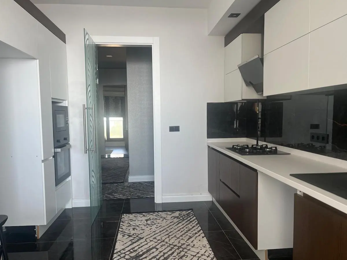 Modern kitchen